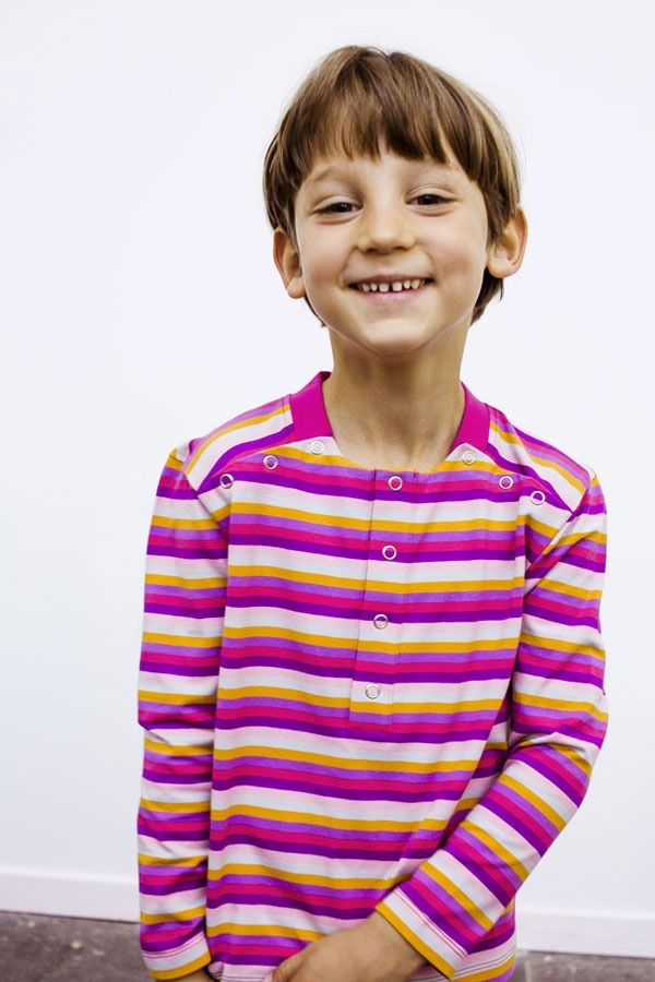 Photo du tee-shirt spécial chimio pour enfant à manches longues