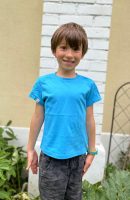 vêtement pour un enfant perfusé ou en mobilité réduite